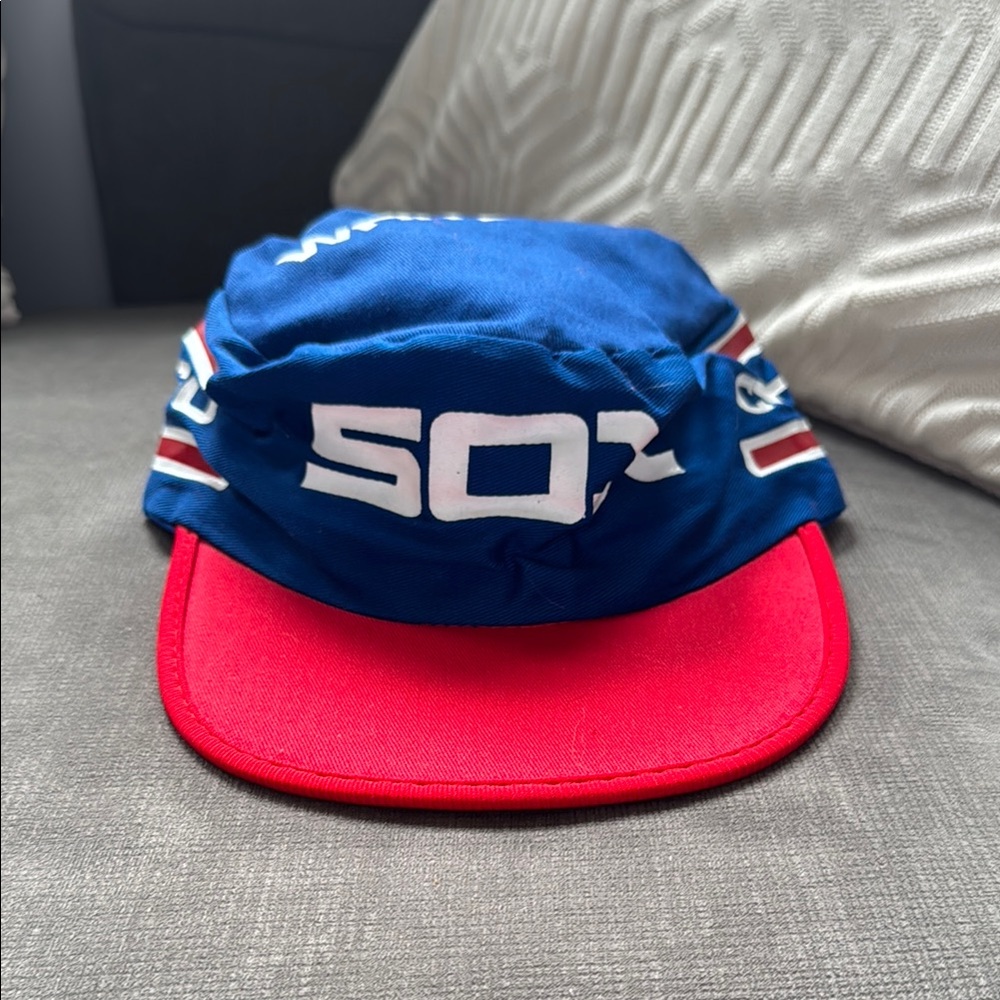 Vintage Chicago White Sox Painters Hat / MLB / 80s